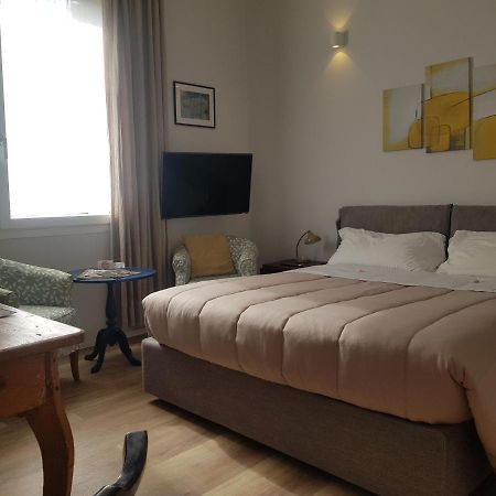 Nuova Porta Dei Musicisti - Locazione Turistica Hotell Verona Eksteriør bilde